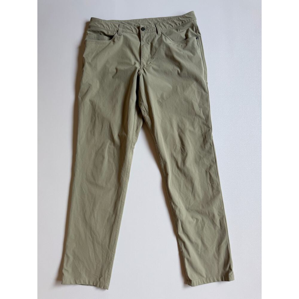 Lululemon Men's ABC Pant Classic *32" Tofino Sand Classic Fit Pants  Size 32 - Picture 2 of 15